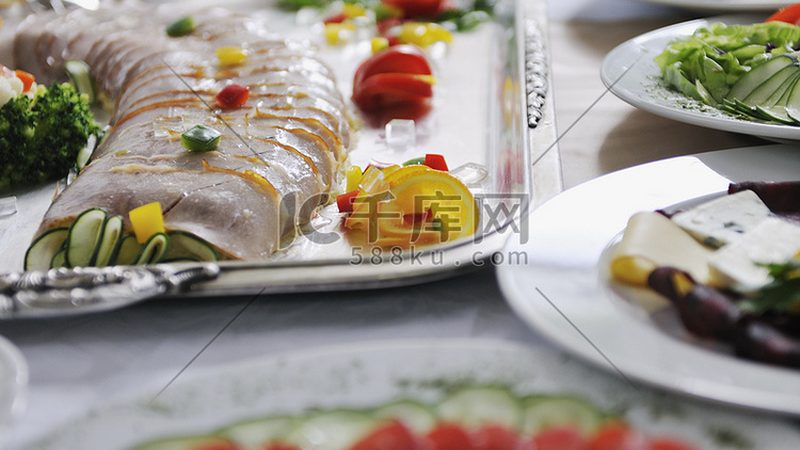 餐饮加盟开店，如何避开这些常见陷阱？**